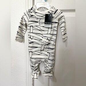 Okie Dokie mummy footed onesie 3 months